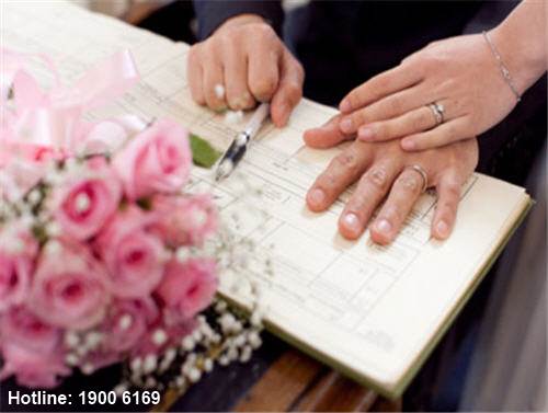 Luật sư tư vấn thủ tục kết hôn với người nước ngoài