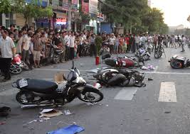 Tội đưa vào sử dụng các phương tiện giao thông đường bộ không bảo đảm an toàn