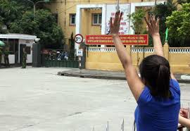 Thủ tục xin hoãn chấp hành án phạt tù để chữa bệnh thế nào?