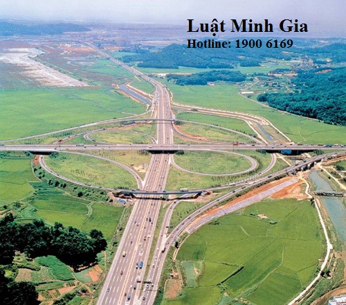 Hỏi tư vấn về việc định đoạt đất đai của gia tộc