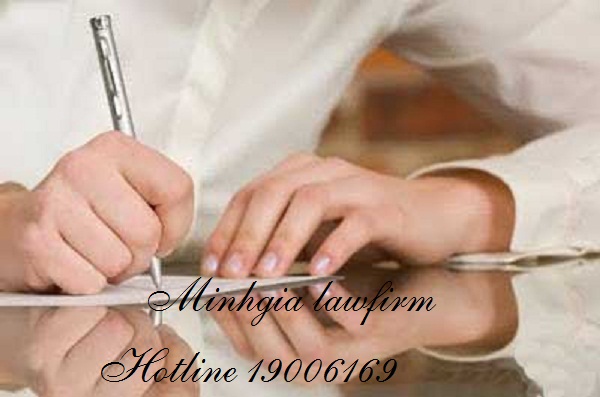 Đơn phương chấm dứt hợp đồng trái pháp luật sẽ phải bồi thường như thế nào?