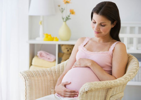 Phụ nữ mang thai có được làm thêm giờ không?