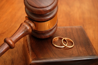 Quyền nuôi con theo quy định Luật hôn nhân và gia đình 2014