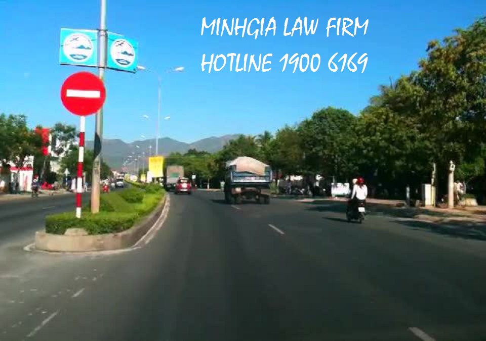 Gây tai nạn giao thông, người điều khiển xe phải bồi thường thế nào?