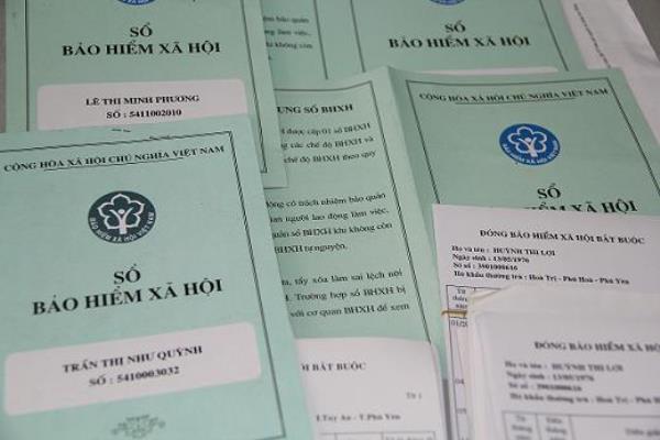 Trợ cấp khi nghỉ hưu trước tuổi theo Luật bảo hiểm xã hội 2014.