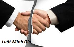 Nghỉ ngang, công ty có được quyền bắt bồi thường 30% tổng số lương không?