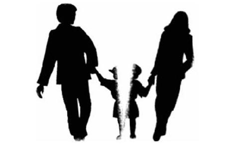 Ai có quyền nuôi con sau khi ly hôn?