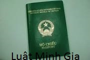 Luật sư tư vấn về thủ tục làm hộ chiếu cho con dưới 14 tuổi.