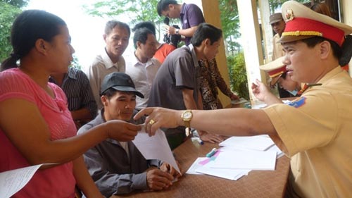 Đăng ký sang tên, di chuyển xe đối với xe chuyển nhiều người sở hữu