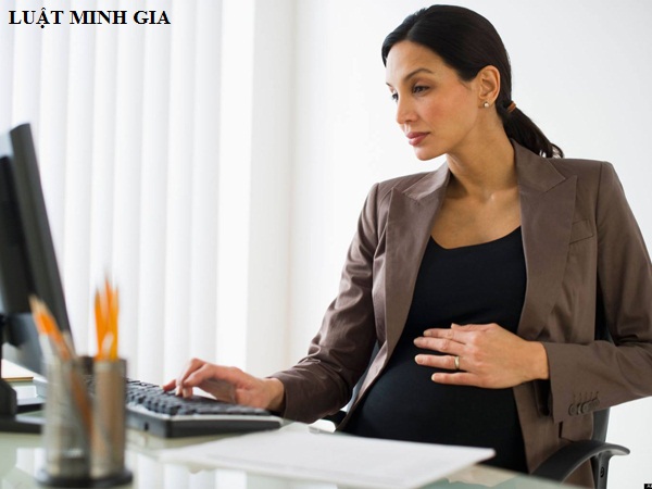 Hỏi về trường hợp đã nghỉ việc có được hưởng chế độ thai sản