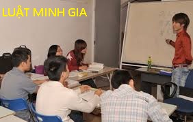 Đòi tiền học và ở nộp tại chi nhánh đưa người lao động đi nước ngoài làm việc