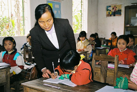 Về truy lĩnh phụ cấp thâm niên nhà giáo