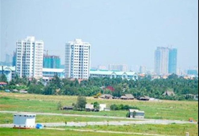 Khiếu nại về đất đai của cán bộ đất đai huyện