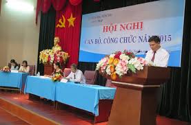 Khi học xong đại học có được chuyển ngạch lương không?