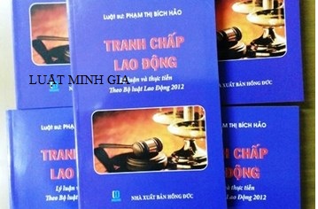 NSDLĐ trừ tiền lương, bắt làm thêm giờ để ủng hộ người nghèo