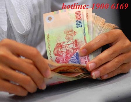 Nghỉ hưu trước tuổi có bị giảm % lương không?