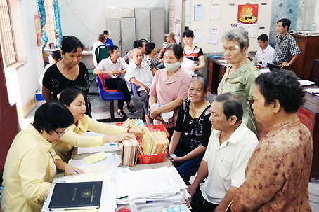 Điều kiện hưởng lương hưu, chế độ thai sản và chế độ tử tuất