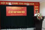 Những trường hợp Đảng viên sinh con thứ ba không bị khiển trách.