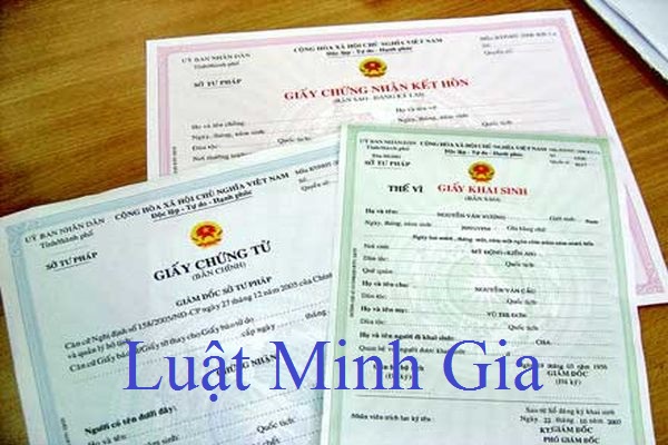 Đổi họ trong giấy khai sinh thủ tục thế nào?