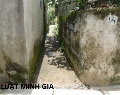 Tư vấn về phần đất để mở rộng đường đi cạnh nhà