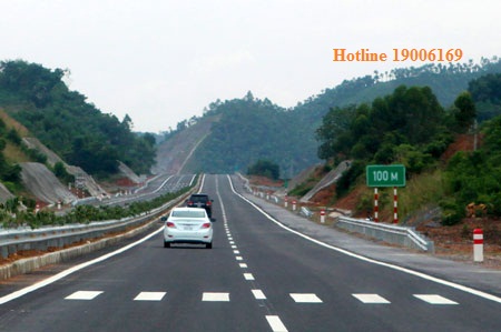 Đền bù khi nhà nước mở rộng đường quốc lộ.