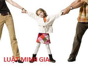 Quyền nuôi con sau ly hôn đối với con sinh ra dưới 36 tháng tuổi?