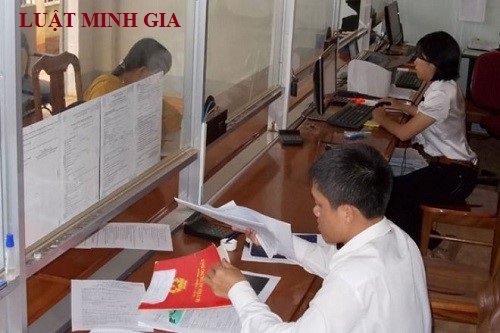 Hợp đồng chuyển nhượng quyền sử dụng đất có điều kiện