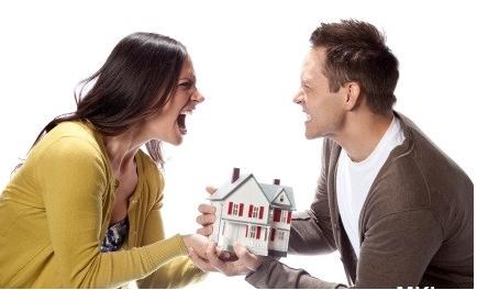 Chia tài sản của vơ, chồng khi ly hôn như thế nào ?