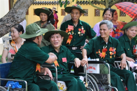Quyền lợi khi được hưởng trợ cấp 1 lần mai táng đối với người có công với cách mạng