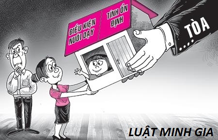 Yêu cầu thay đổi mức cấp dưỡng và hạn chế quyền thăm nom con sau khi ly hôn
