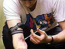 toi-su-dung-trai-phep-chat-ma-tuy-jpg-30032013111120-U1.jpg