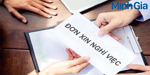 Quyết định nghỉ việc là gì? Ra quyết định cho nhân viên nghỉ việc thế nào?